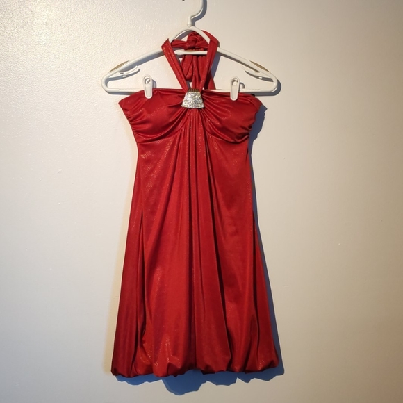 🍋 Halter Red Dress 🍋 - Picture 1 of 3